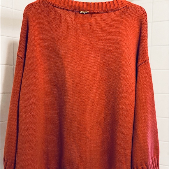 WILDFOX Brand ‘White Label” Crew Neck sweater. - Picture 4 of 8